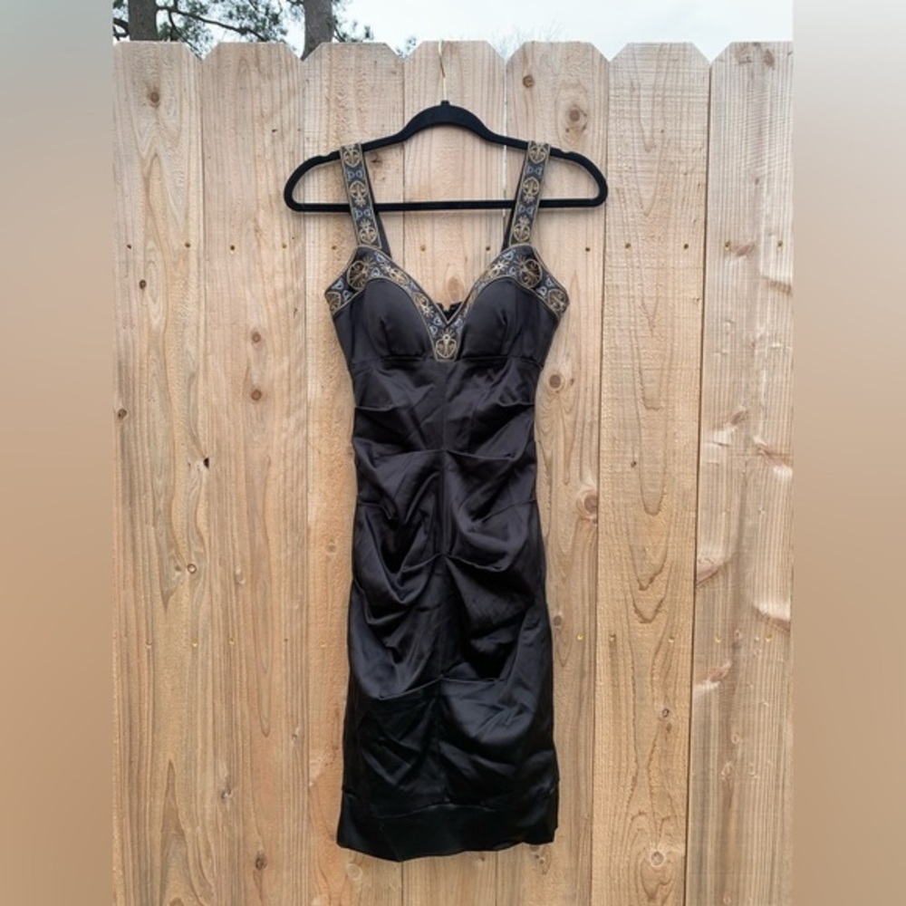 CACHE 2 Black Gold Cocktail Party Body con Dress Stretch Satin Embroidered